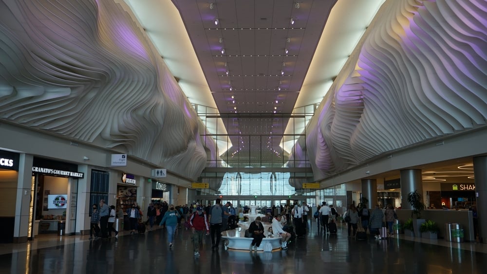 5 Best Airports in the U.S. to Get Stuck in During Layovers 5 Best Airports in the U.S. to Get Stuck in During Layovers