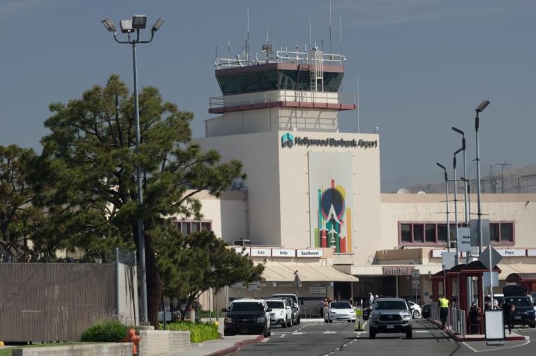 Where to park at Burbank Airport All you need to know