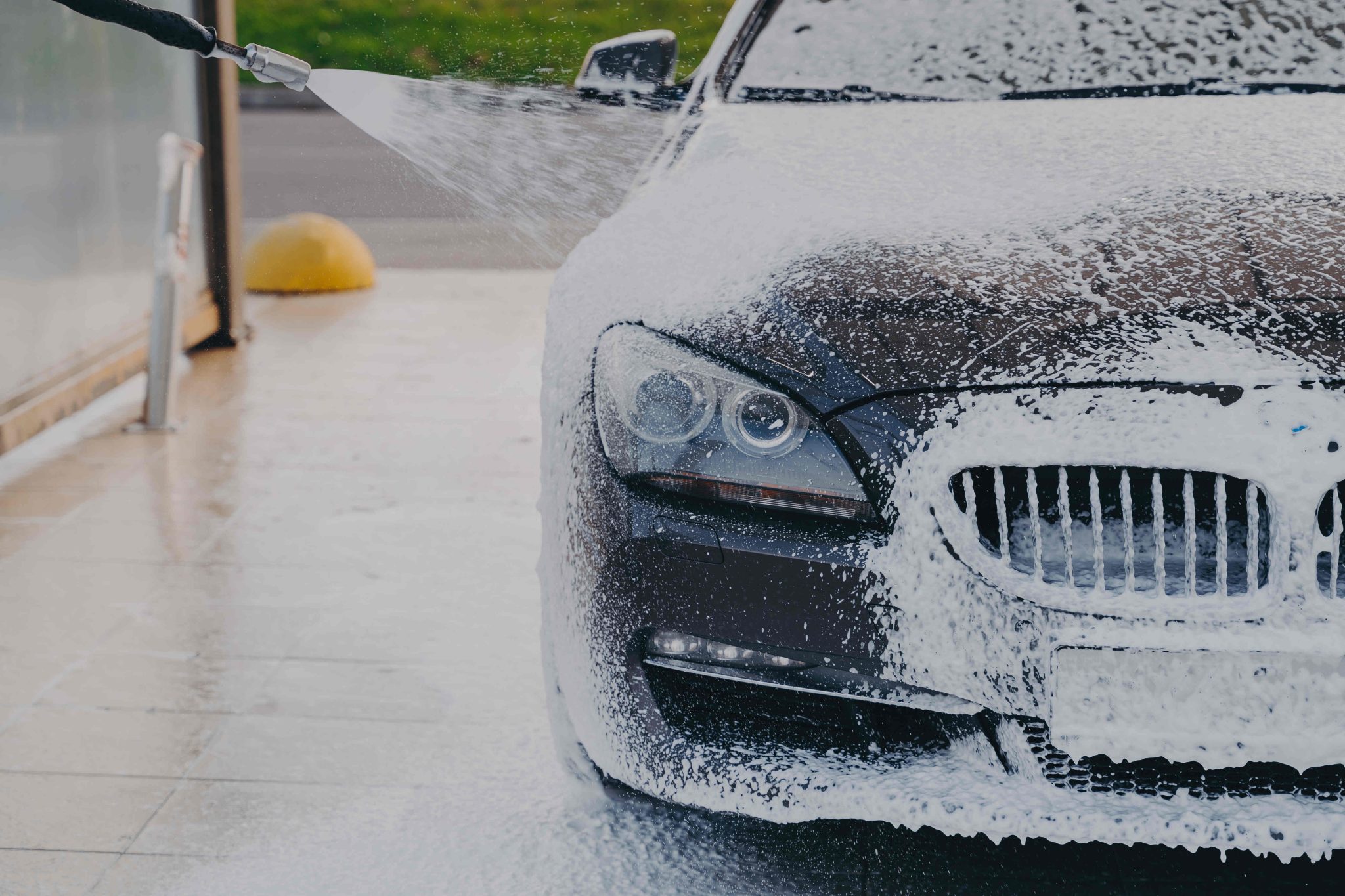 Do you snow foam your car before you start cleaning it?