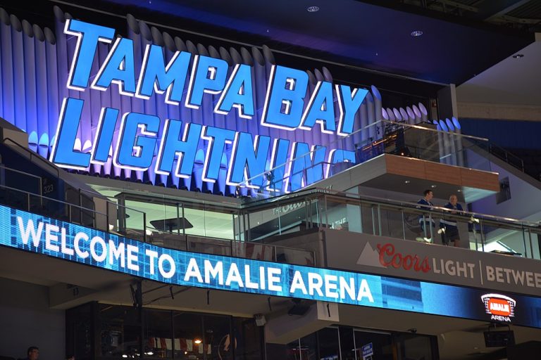Amalie Arena parking Where to find the best spots and discounts