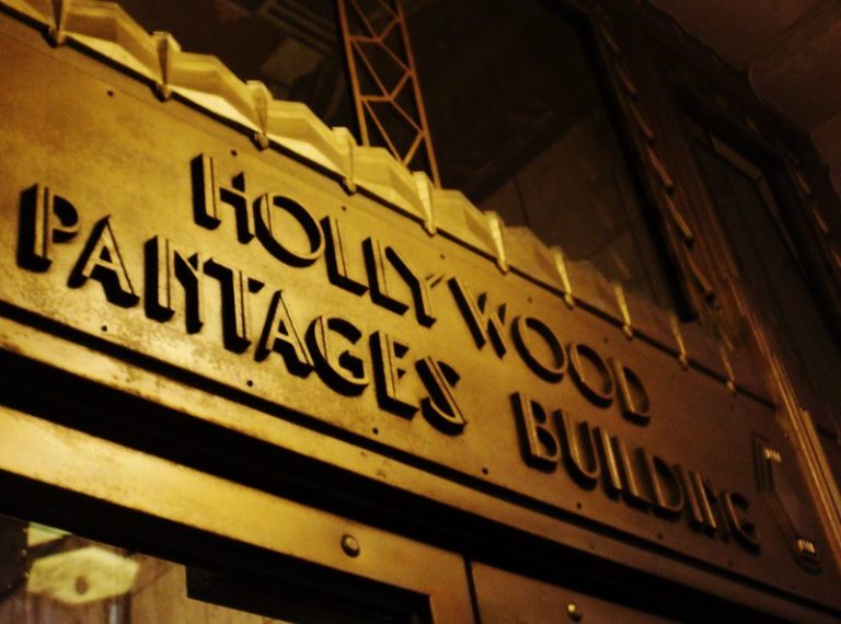Best Hollywood Pantages Theatre Parking Spots Nearby!