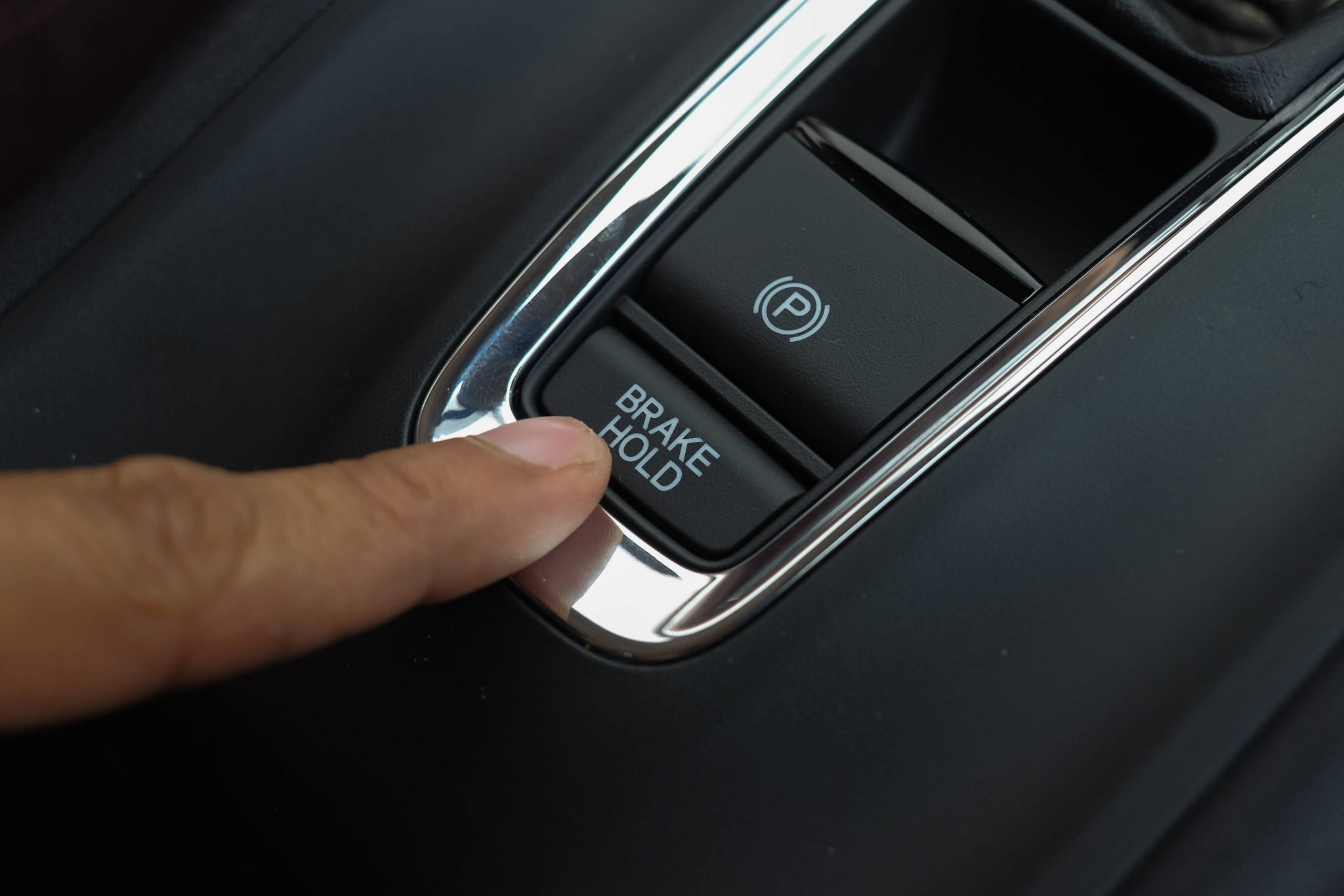 Here’s what you should do if your parking brake is stuck