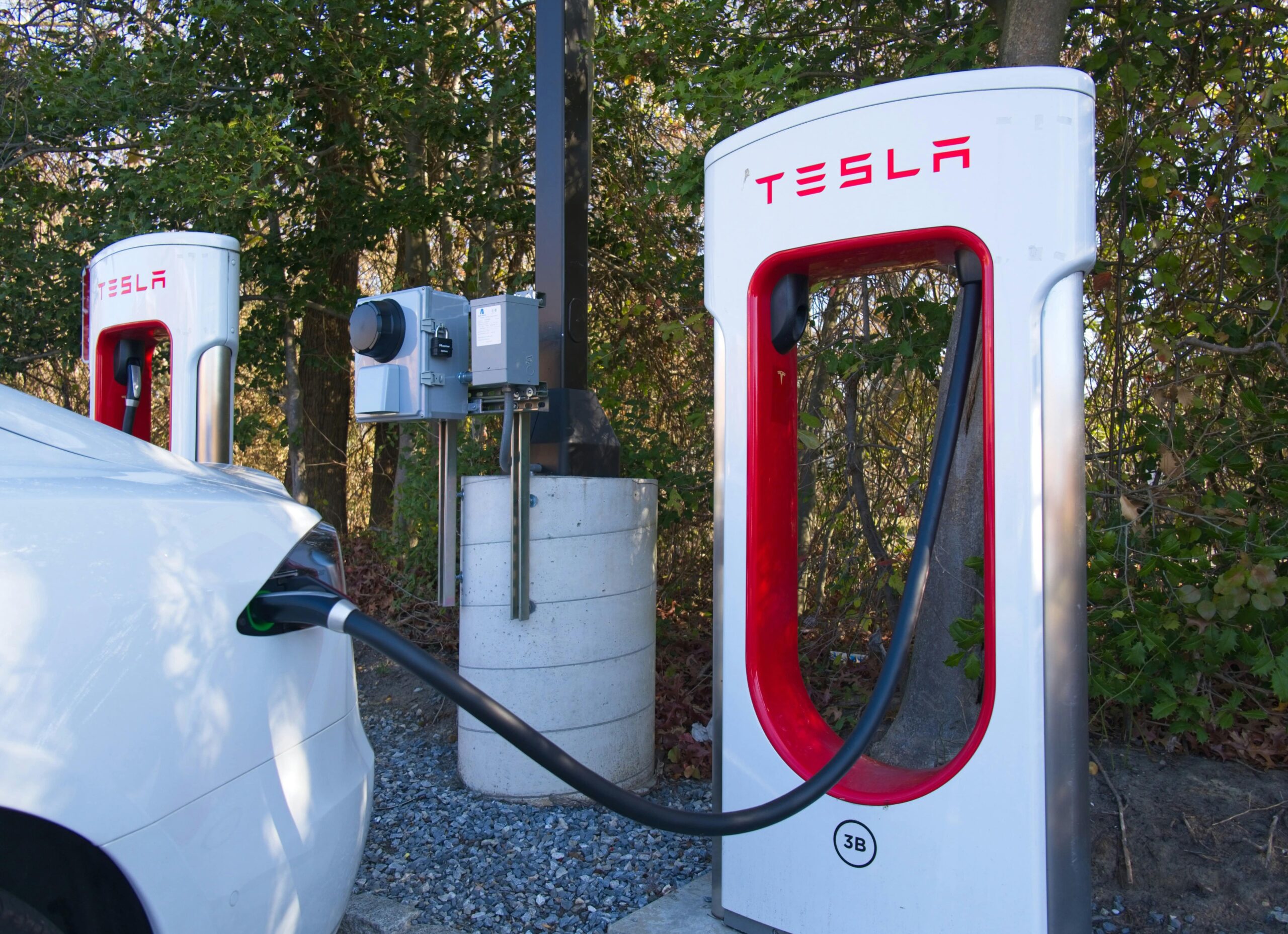 tesla charge