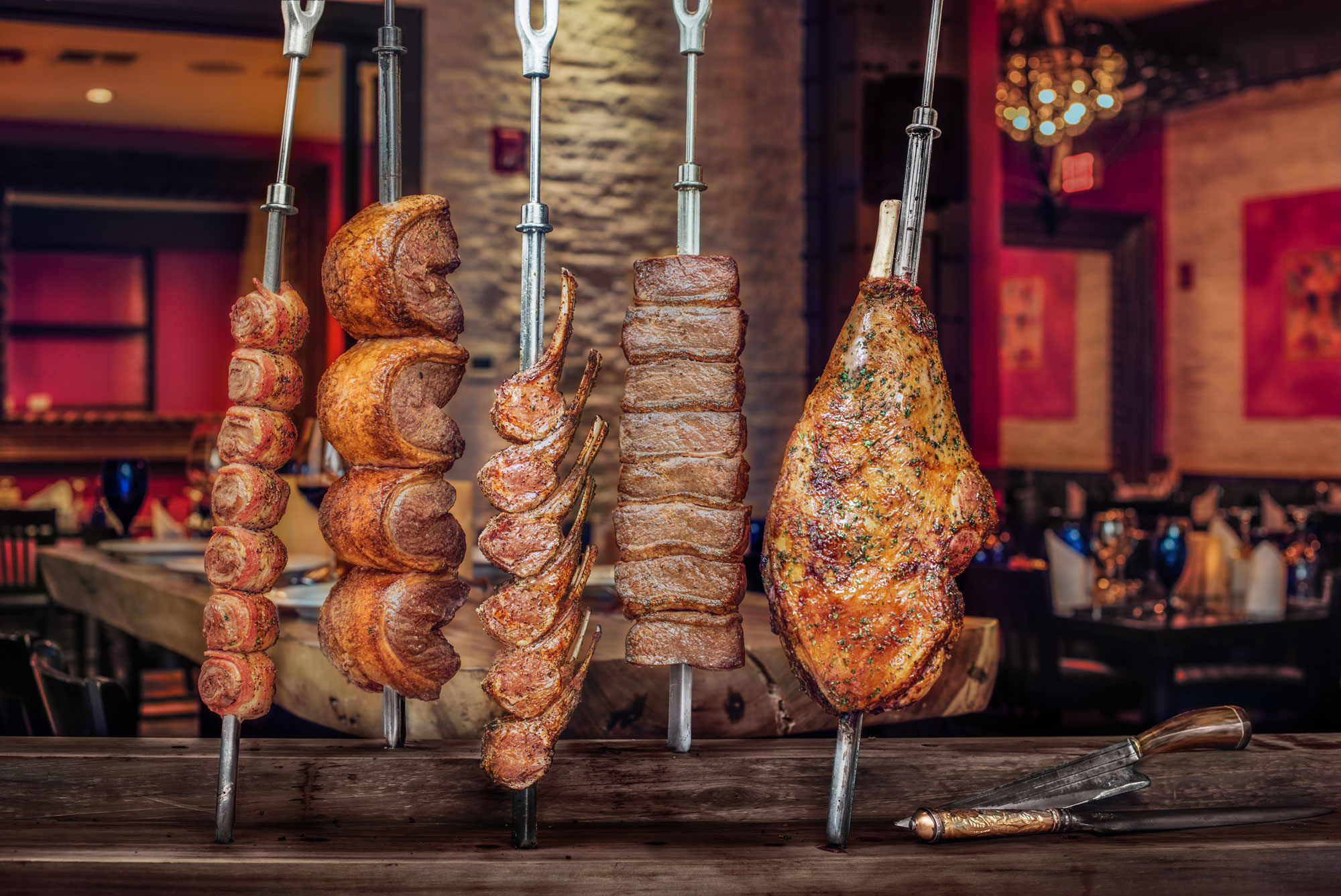 10 Best Restaurants near Tampa Airport for the Hungry Traveler