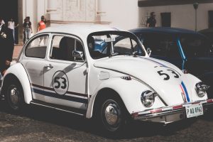 50 White Car Names to Suit Your Ride’s Classy Looks