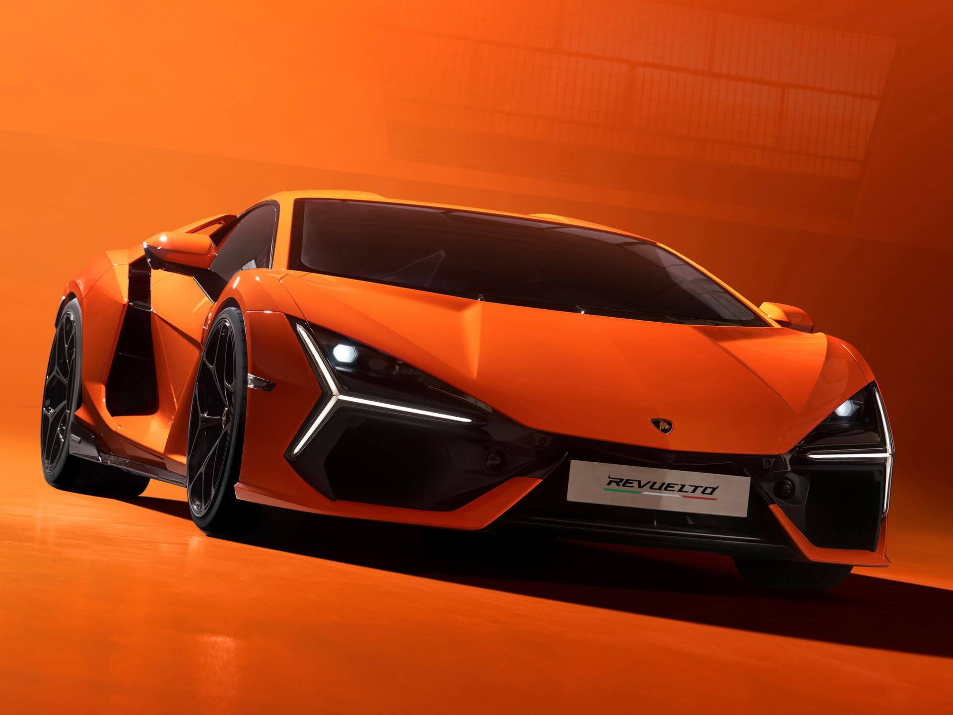 Is Lamborghini Going Electric with the New Lanzador?