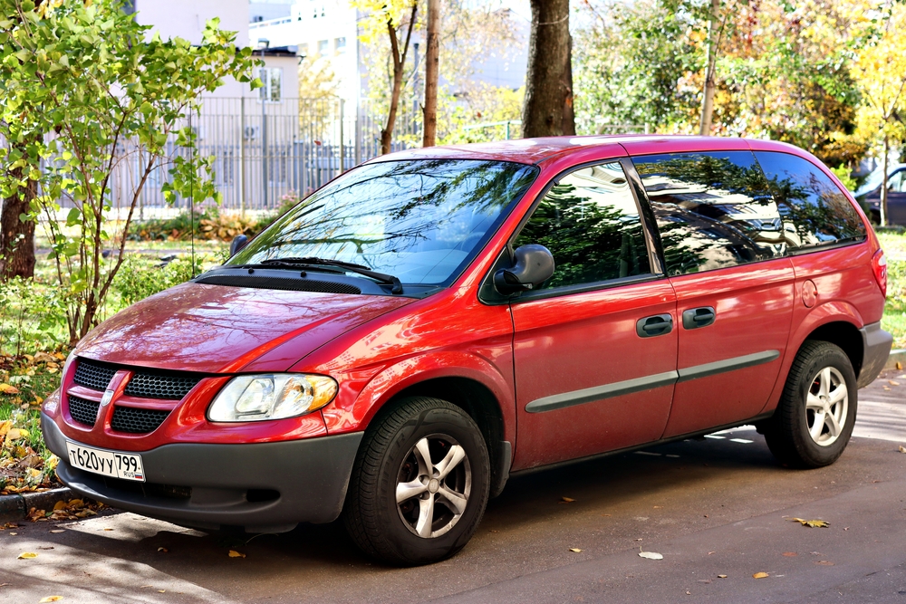 Minivan The Ultimate Choice for Family Road Trips!