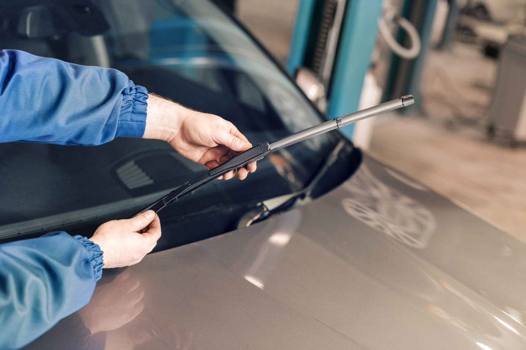 How to Change Windshield Wipers