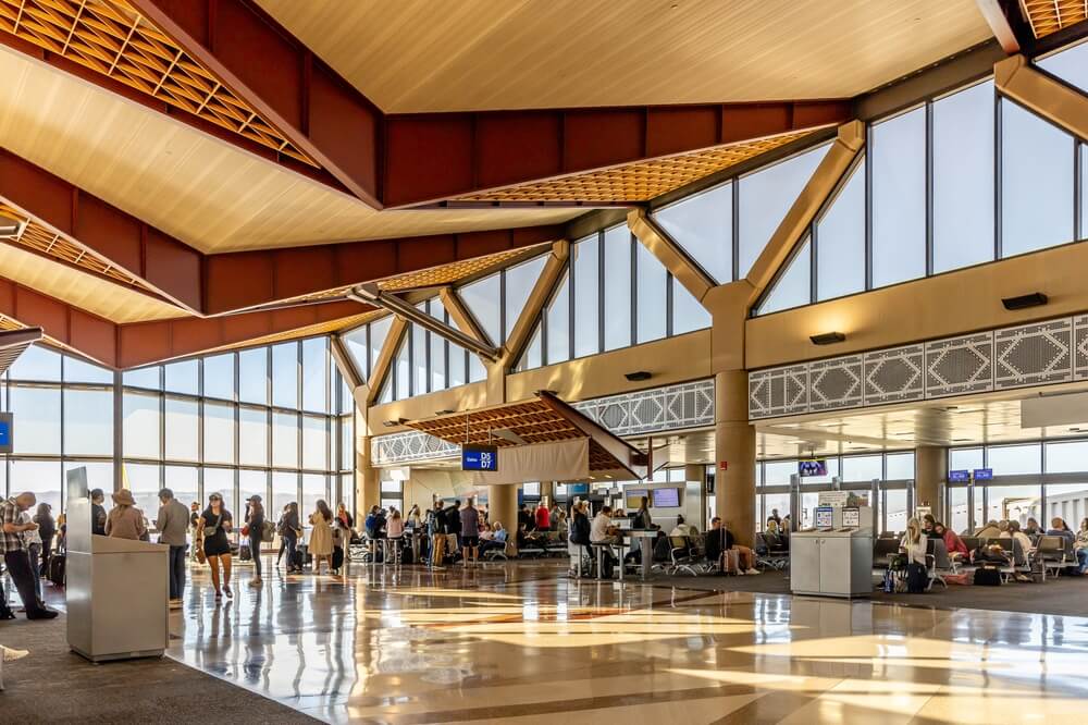 Phoenix Airport Smoking Area: Where to Find One